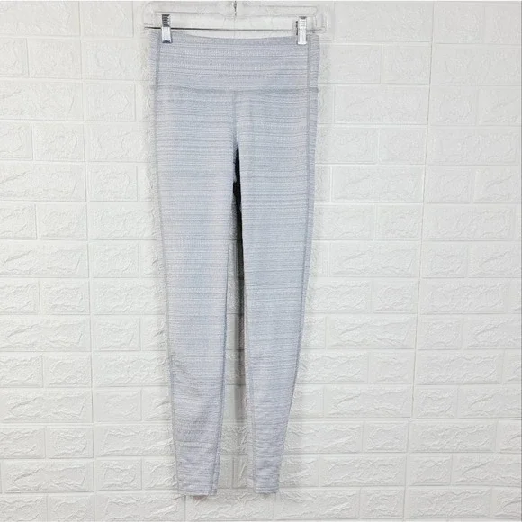 ATHLETA High-rise Jacquard Chaturanga Leggings | Light Gray | Textured | Size-S - Picture 4 of 11